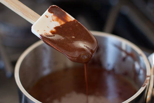 chocolate sauce